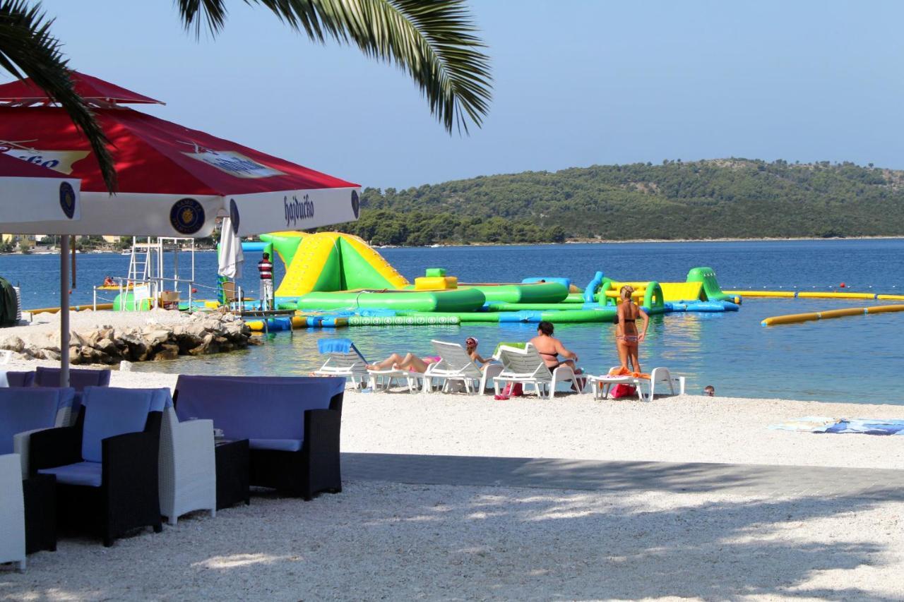 Seaside Apartments With A Swimming Pool Okrug Gornji, Ciovo - 11374 Trogir Extérieur photo