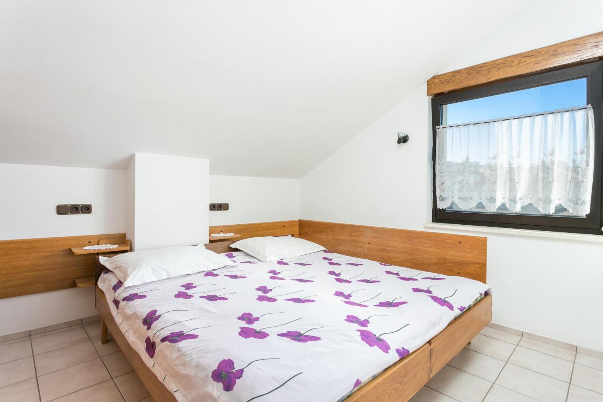 Seaside Apartments With A Swimming Pool Okrug Gornji, Ciovo - 11374 Trogir Extérieur photo