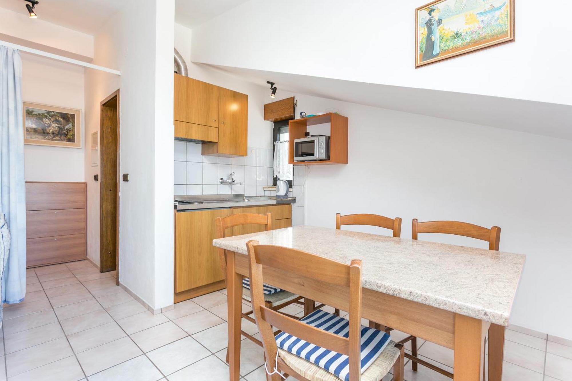 Seaside Apartments With A Swimming Pool Okrug Gornji, Ciovo - 11374 Trogir Extérieur photo