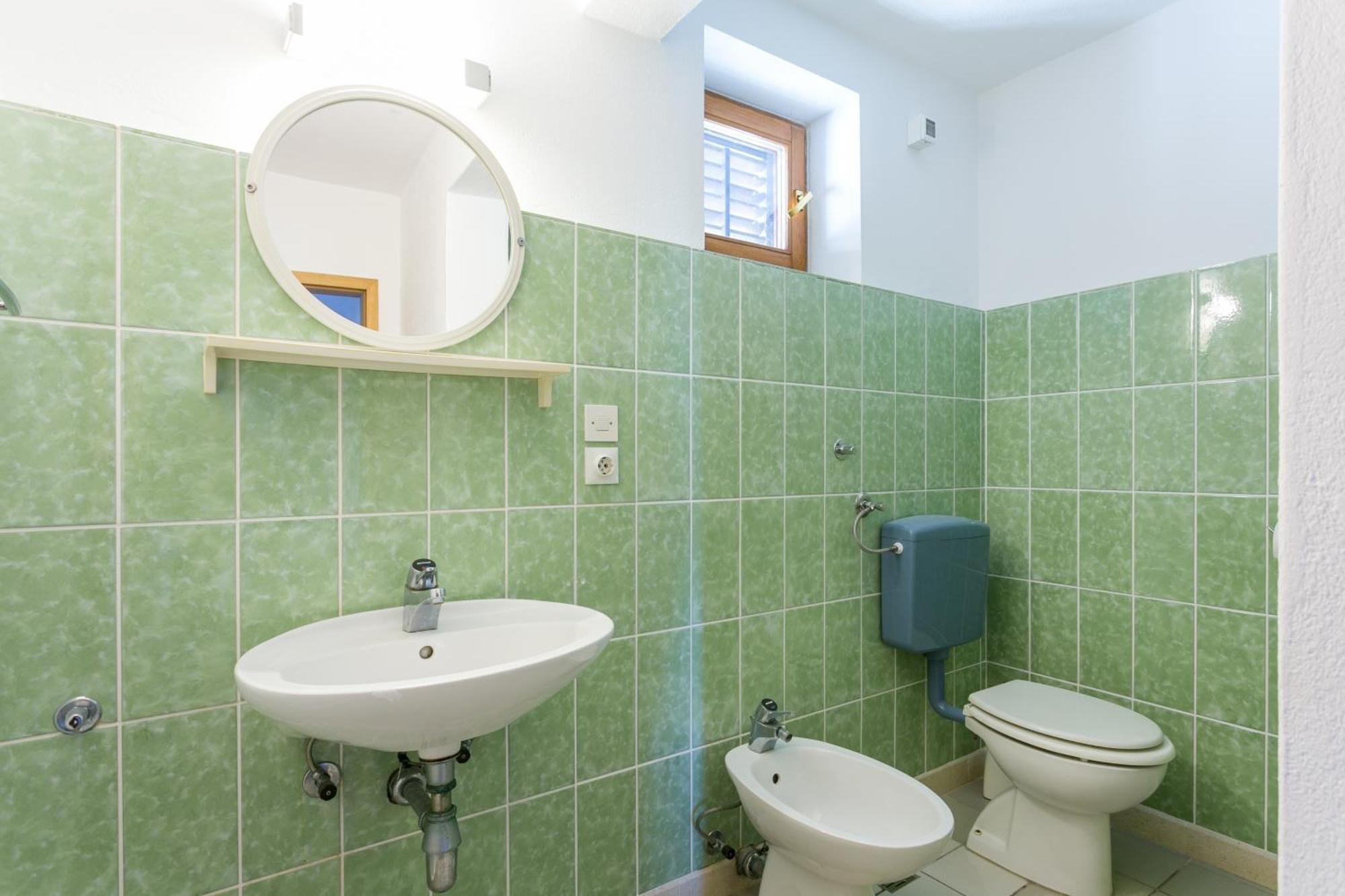 Seaside Apartments With A Swimming Pool Okrug Gornji, Ciovo - 11374 Trogir Chambre photo